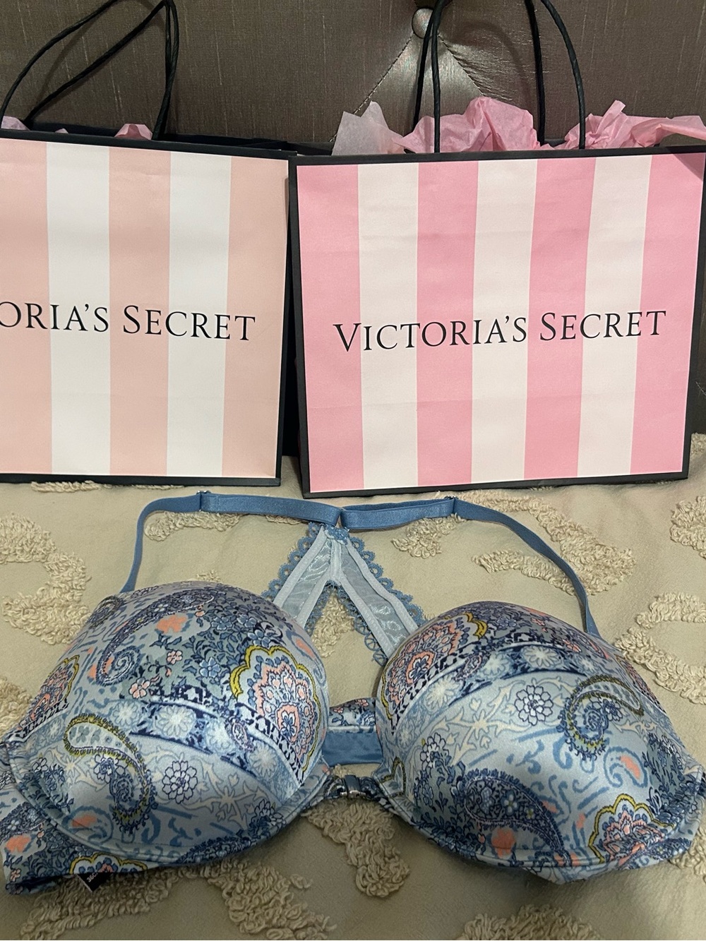 Victoria's Secret Blue Paisley Push-Up Bra